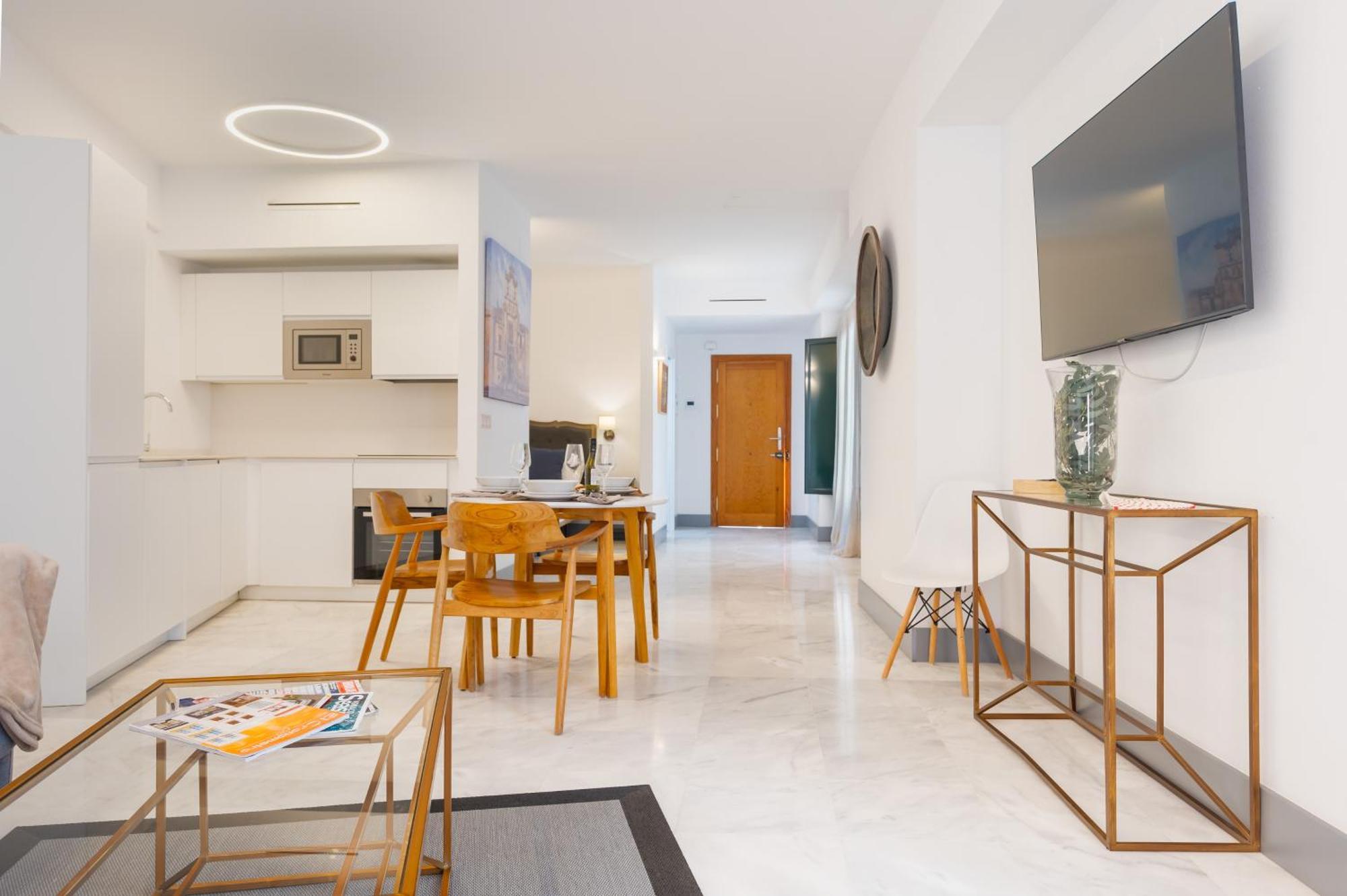 Panther Home Francos Sevilla Exteriör bild