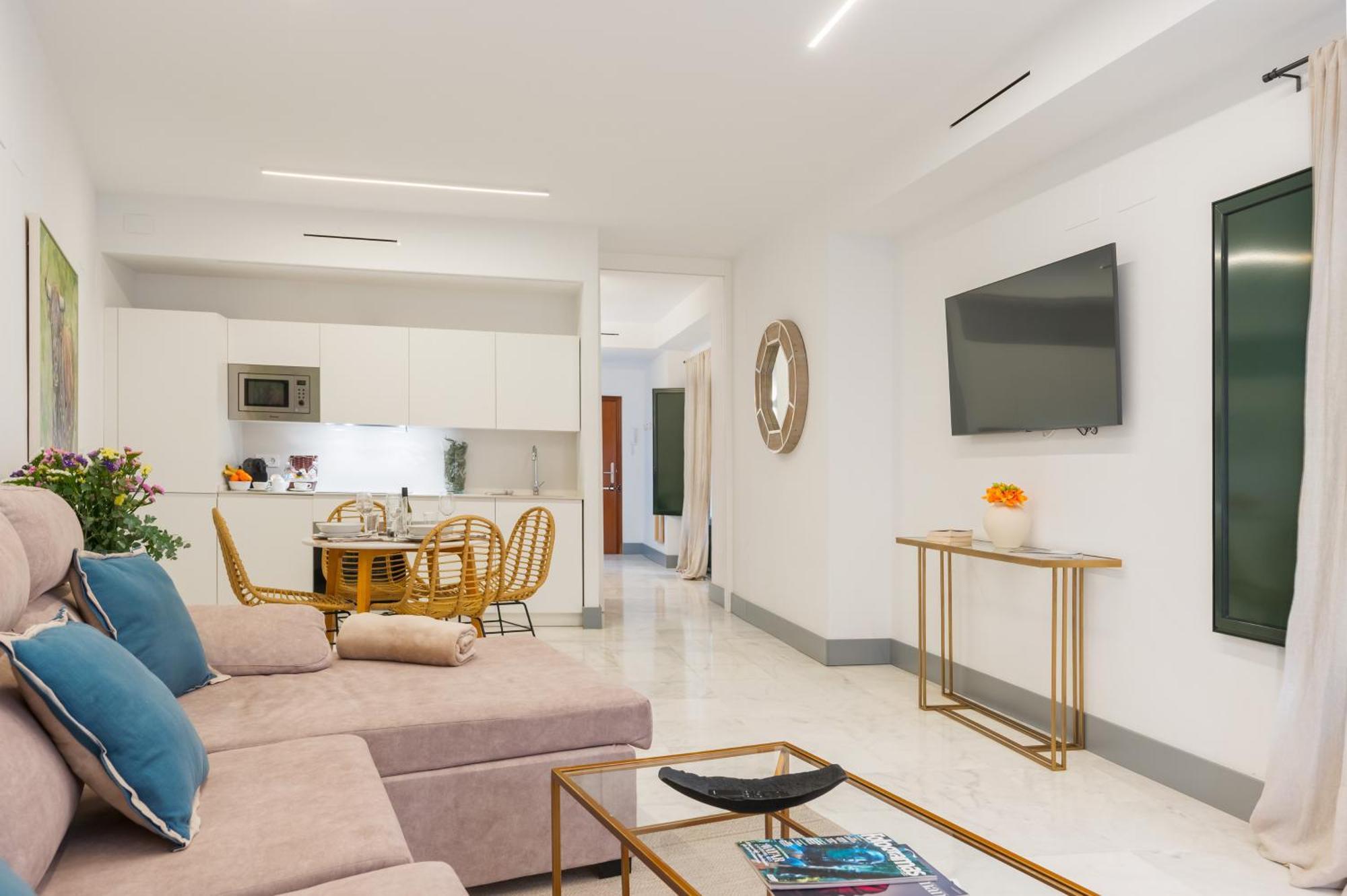 Panther Home Francos Sevilla Exteriör bild